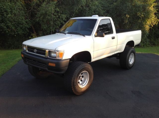 1994 Toyota Tacoma Pickup 4WD 100% Original Suspension Lift Mickey Thompson 22RE 1994 Toyota Other DX