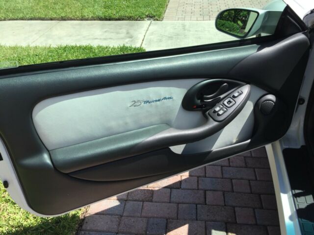 1994 Pontiac Trans Am 25th Anniv. edition - photo 11