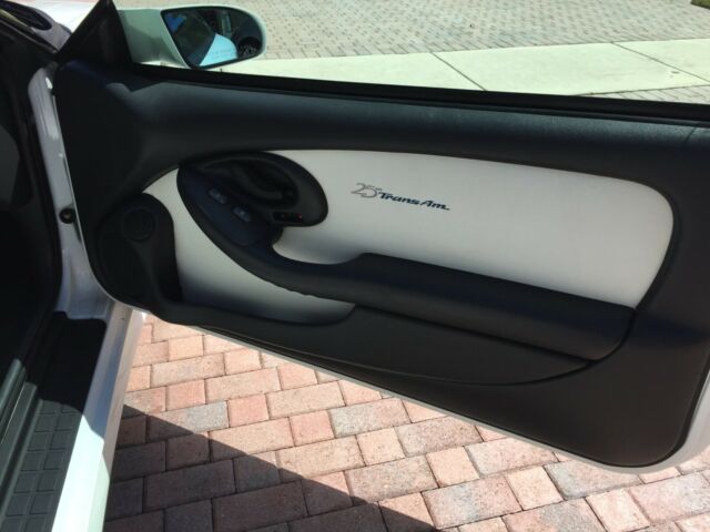1994 Pontiac Trans Am 25th Anniv. edition - photo 12