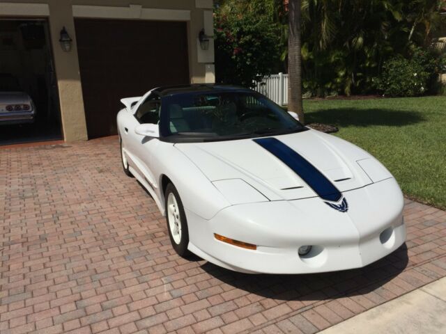1994 Pontiac Trans Am 25th Anniv. edition - photo 4