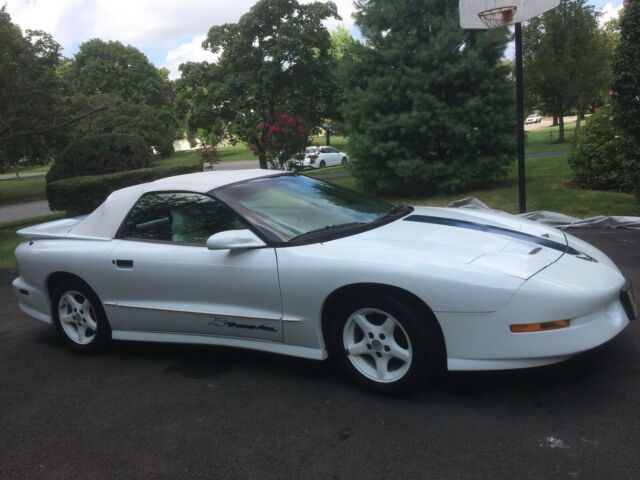 1994 Pontiac Trans Am 25th Anniversary Convertible - photo 5