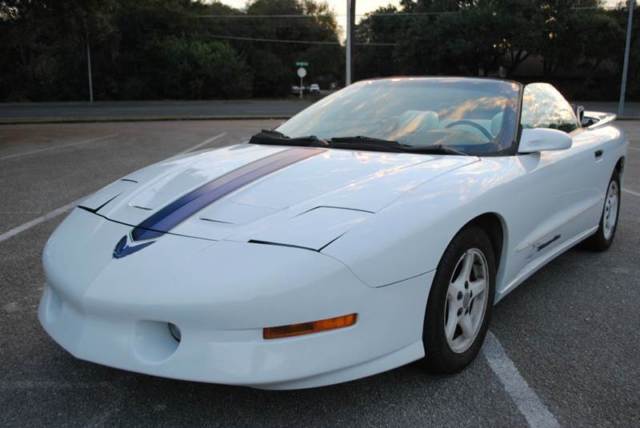 1994 Pontiac Trans Am GT - photo 3