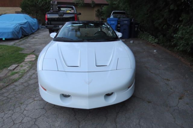 1994 Pontiac Trans Am GT Convertible - photo 2