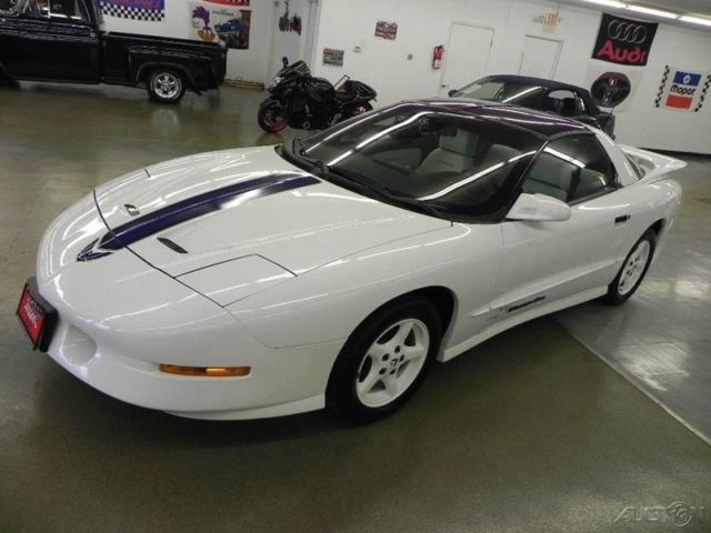 1994 Pontiac Firebird Trans Am - photo 10