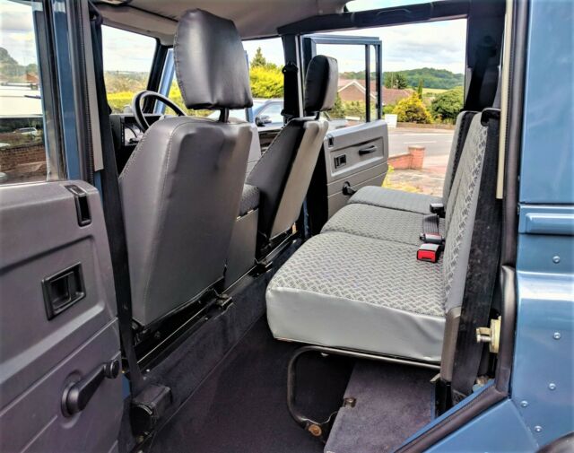1994 Land Rover Defender Arles Blue - photo 8