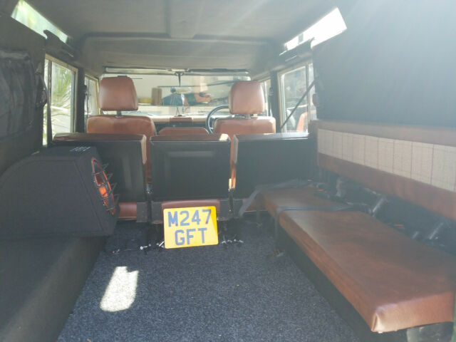 1994 Land Rover Defender wagon - photo 5
