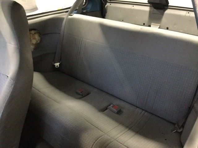 1994 Geo Metro Base Hatchback 2-Door - photo 12