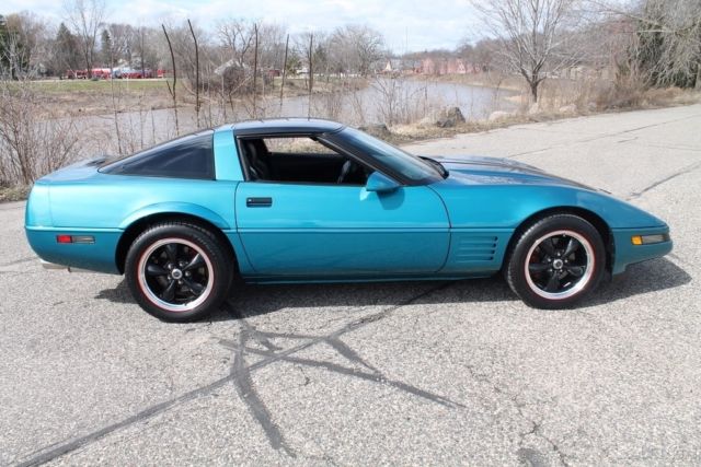 1994 Chevrolet Corvette - photo 8