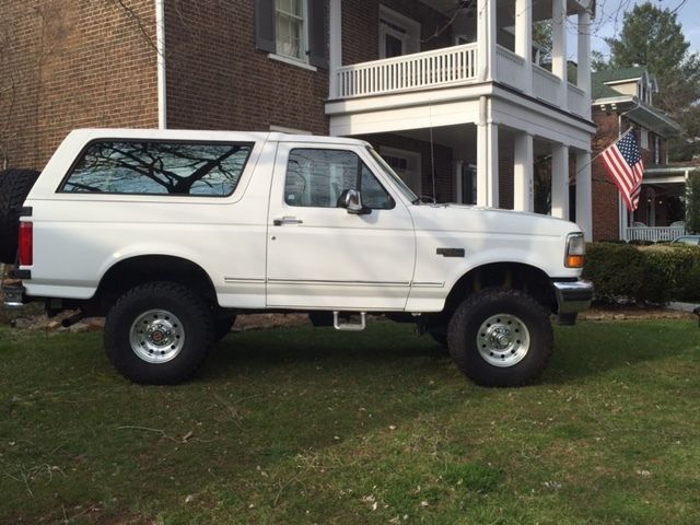 1994 Ford Bronco XLT - photo 5