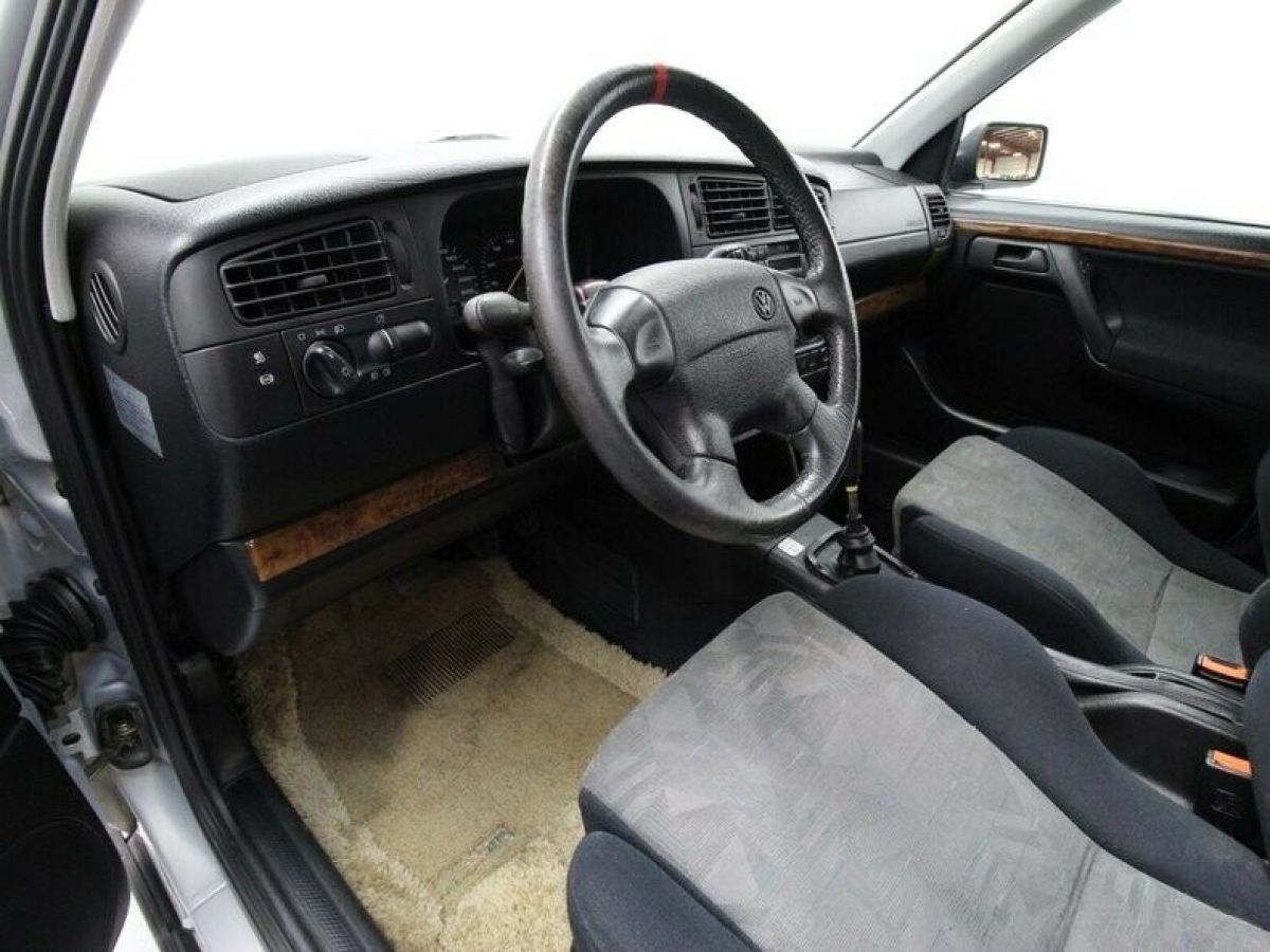 1994 Volkswagen Golf GTI - photo 10
