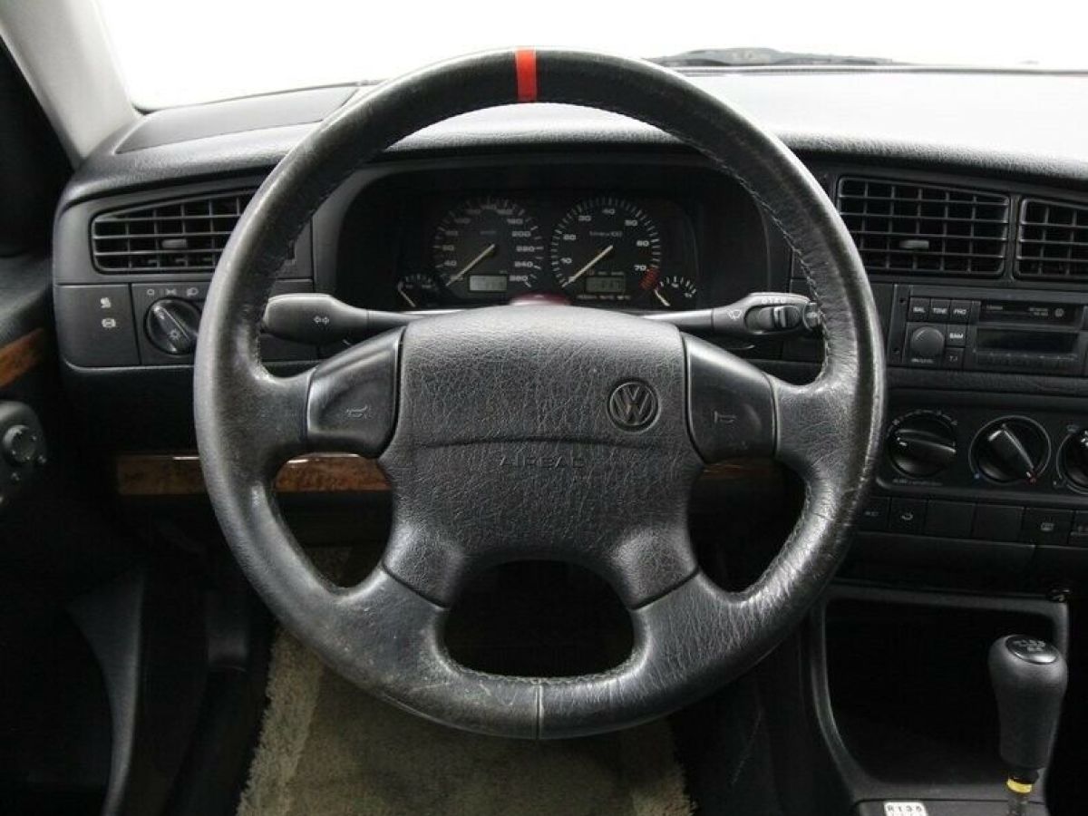 1994 Volkswagen Golf GTI - photo 11