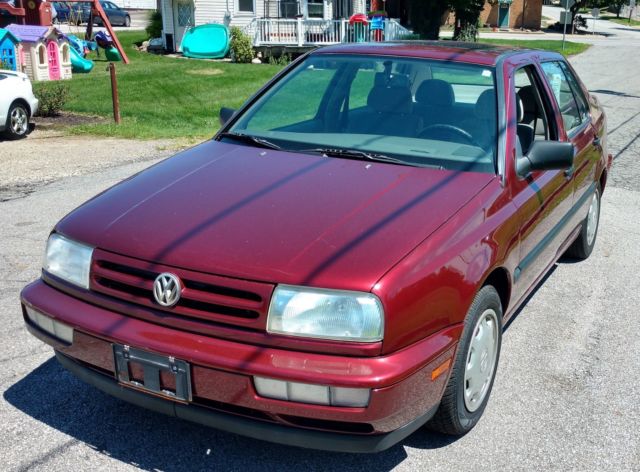 1994 Volkswagen Jetta III GL - NO RESERVE - Runs Good - SUPER LOW MILES - Save! 1994 Volkswagen Jetta GL