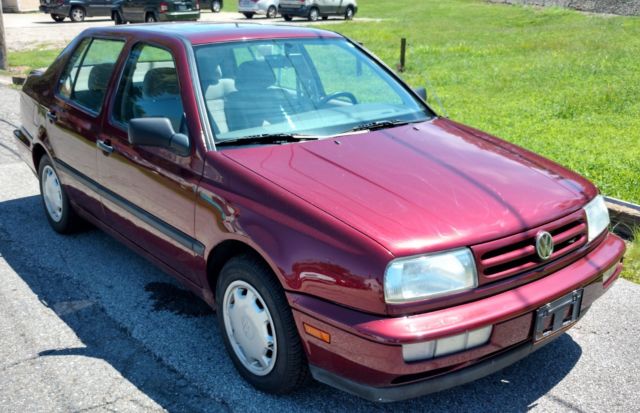 1994 Volkswagen Jetta GL - photo 2