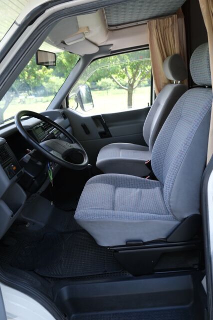 1994 Volkswagen Transporter Mirage - photo 12