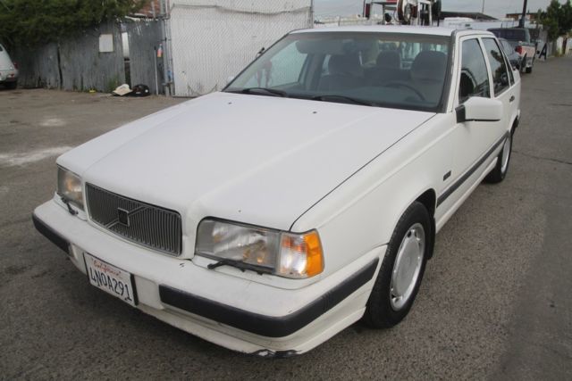 1994 Volvo 850 Base Sedan 4-Door