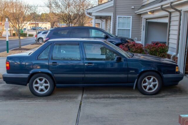 1994 Volvo 850 Base 4-door sedan - photo 3