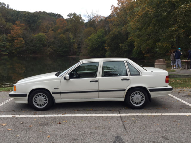 1994 Volvo 850 base