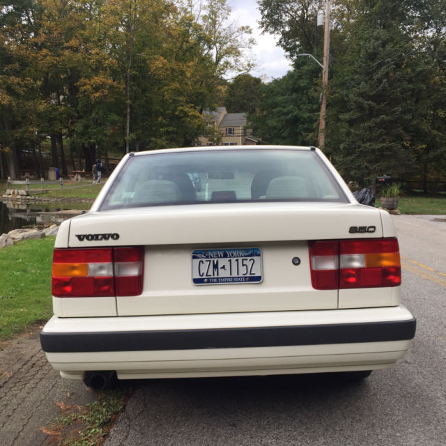1994 Volvo 850 base - photo 4