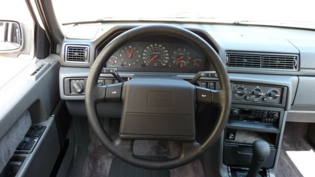 1994 Volvo 940 Wagon - photo 13