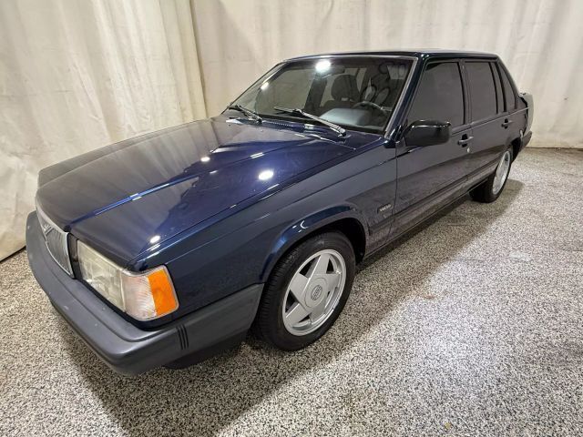 1994 Volvo 940 Turbo Sedan 4D - photo 3