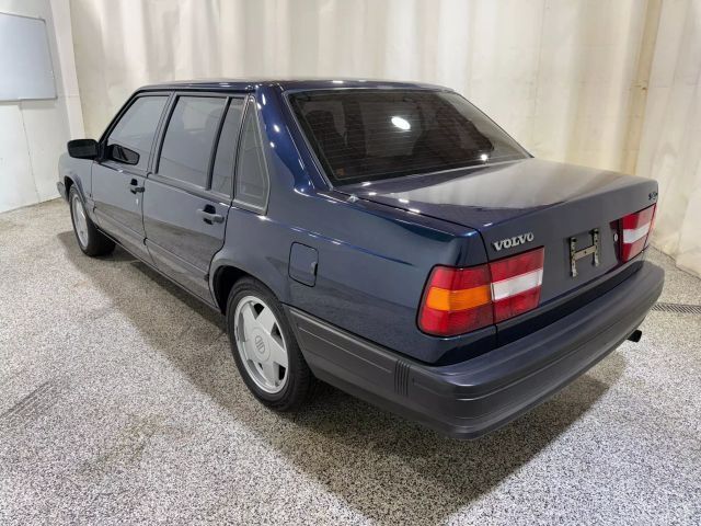 1994 Volvo 940 Turbo Sedan 4D - photo 6