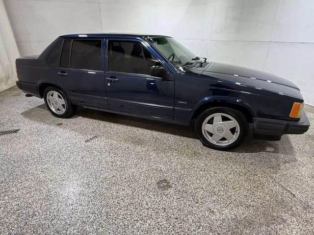 1994 Volvo 940 Turbo Sedan 4D - photo 7