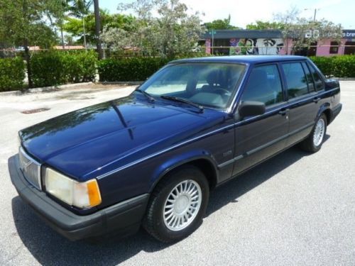 1994 Volvo 940 Turbo sedan