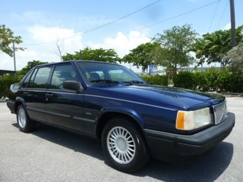 1994 Volvo 940 Turbo sedan - photo 2