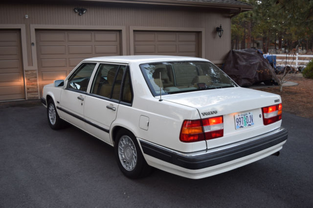 1994 Volvo 960 Sedan 4-Door - photo 4