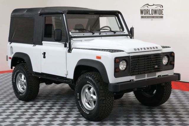 1994 Land Rover Defender OVER THE TOP BUILD LS CONVERSION! AUTO - photo 6