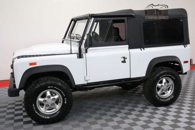 1994 Land Rover Defender OVER THE TOP BUILD LS CONVERSION! AUTO - photo 7