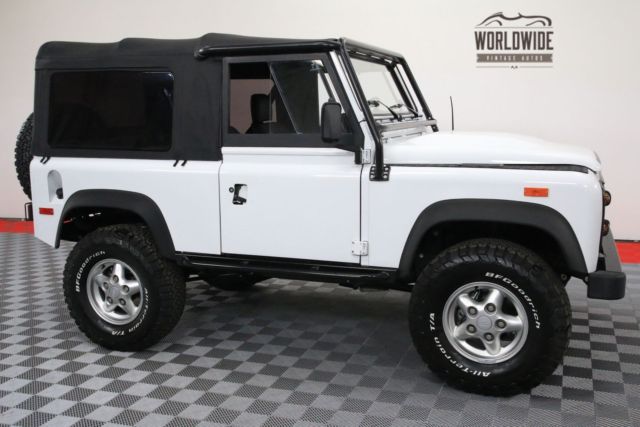 1994 Land Rover Defender OVER THE TOP BUILD LS CONVERSION! AUTO - photo 8