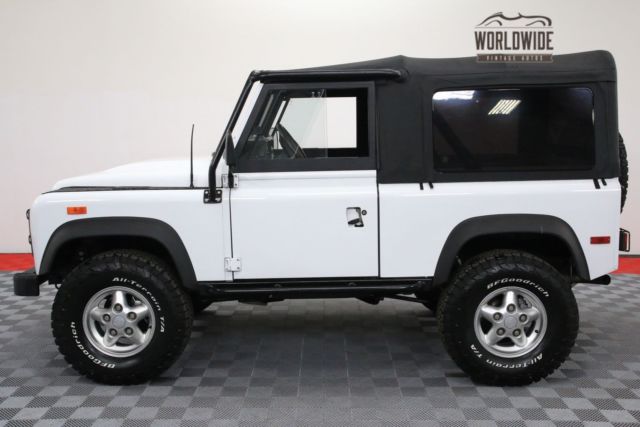 1994 Land Rover Defender OVER THE TOP BUILD LS CONVERSION! AUTO - photo 9