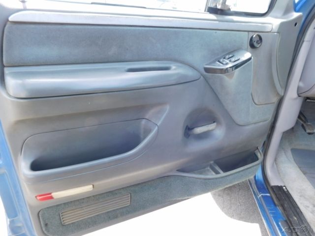 1994 Ford F-350 XL - photo 8