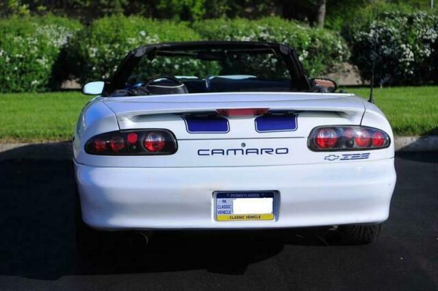 1994 Chevrolet Camaro Z28 Convertible - photo 5