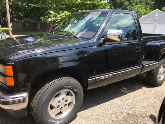 1994 Z71 4x4, one owner, black, 155,000 miles, 5.7 liter, sportside 1994 GMC Sierra 1500