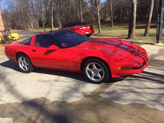1994 Chevrolet Corvette ZR1 - photo 2