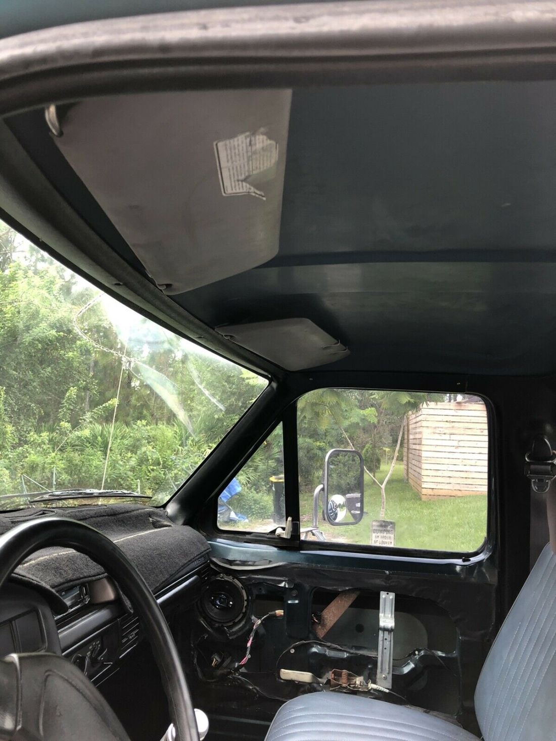 1994 Ford F-350 - photo 9