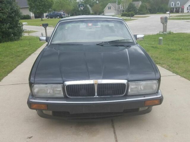 1994 Jaguar XJ12 - photo 9