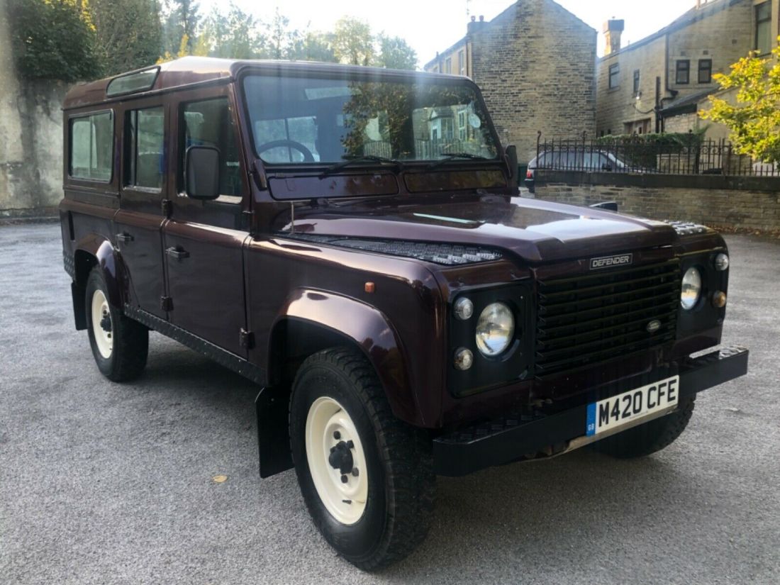 1994/M LANDROVER DEFENDER 110 300TDI COUNTY STATION WAGON EXPORTABLE 1994 Land Rover Defender