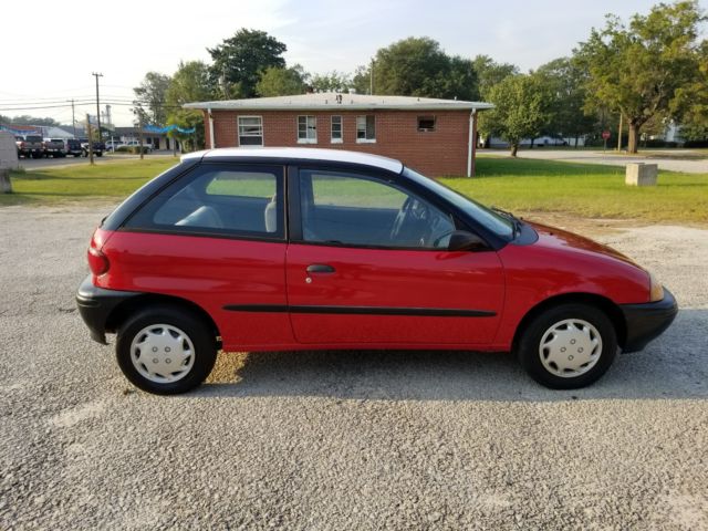 1995 Geo Metro LSi Hatchback 2-Door - photo 7