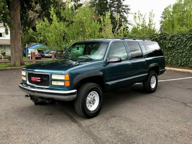 1994 Chevrolet Suburban LS - photo 2