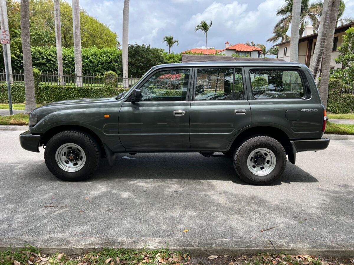 1900 Toyota Land Cruiser - photo 6