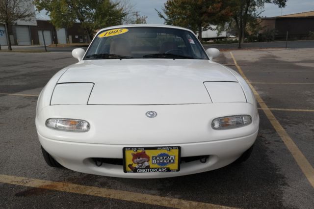 1995 Mazda MX-5 Miata 2D Convertible - photo 11
