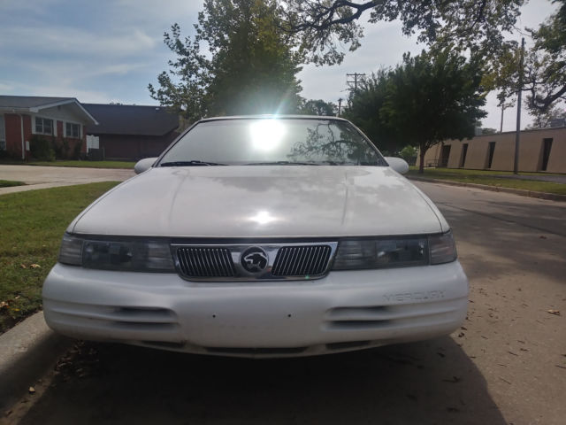 1995 Mercury Cougar XR-7 Sedan 2-Door - photo 4