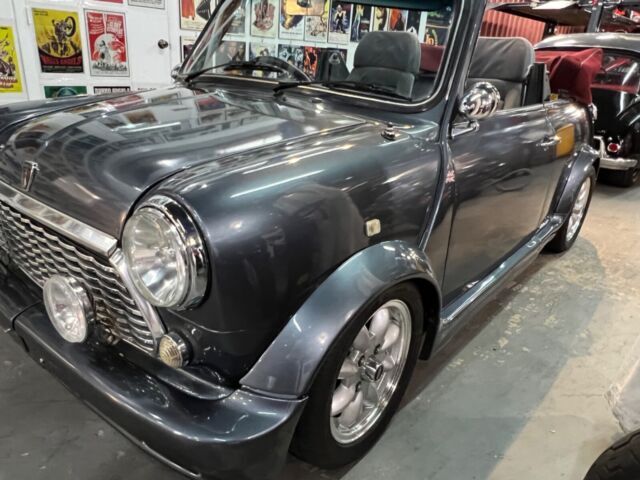 1980 Mini Cooper Collectors rare. - photo 3