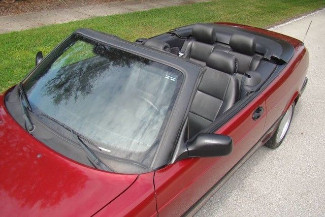 1995 Saab 900 SE Turbo Convertible 2-Door - photo 4