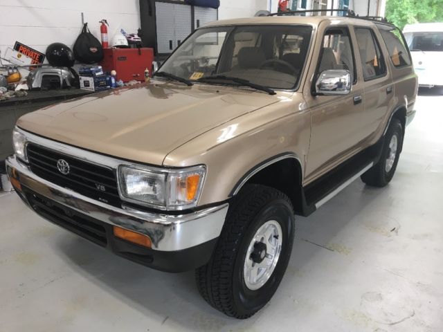 1995 Toyota 4Runner SR5 - photo 2