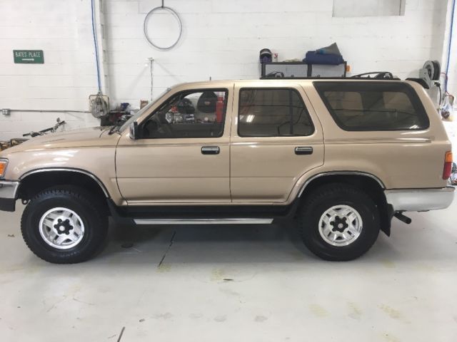 1995 Toyota 4Runner SR5 - photo 3