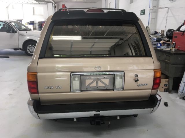 1995 Toyota 4Runner SR5 - photo 5